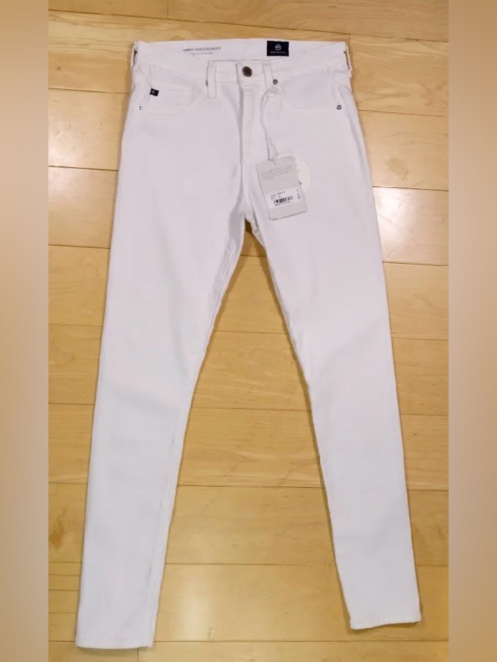 AG White Farrah Ankle Stretch Jeans NWT - Classic Clean Look